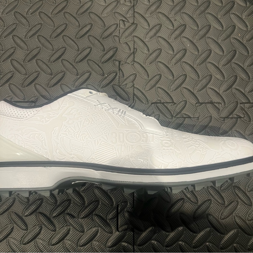 Nike Air Jordan ADG 5 Wide ‘White Black Pure Platinum’ FQ7874-102 Size 9.5 - Picture 7 of 10
